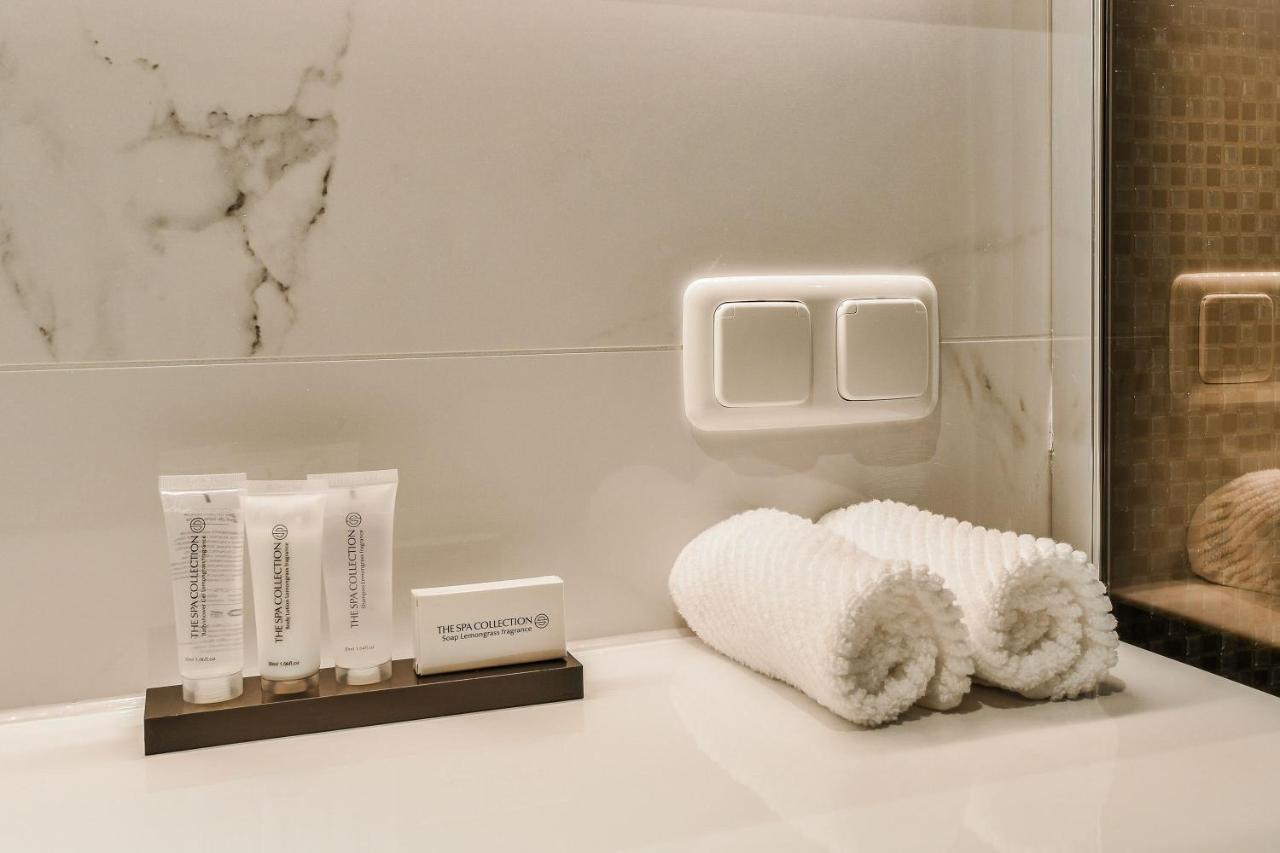 Luxury Canal Suite De Heren Amsterdam Exterior photo